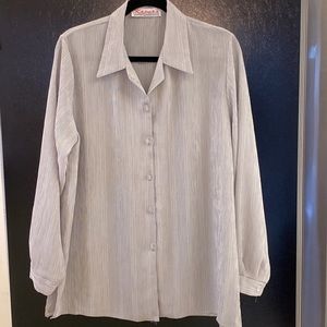Long sleeve multiple shades of gray button up career blouse/tunic.